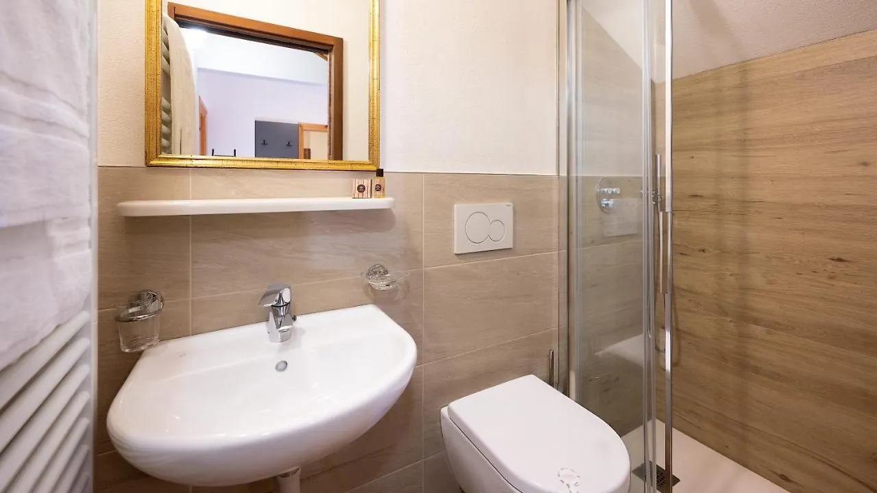 Apartament Bait Dal Nono Filip Livigno 0*,